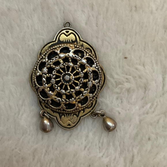 Intricate Gold and Silver Brooch - Picture 1 of 2